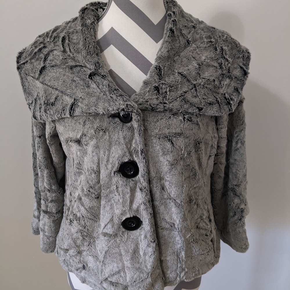 Chinchilly Cropped Jacket